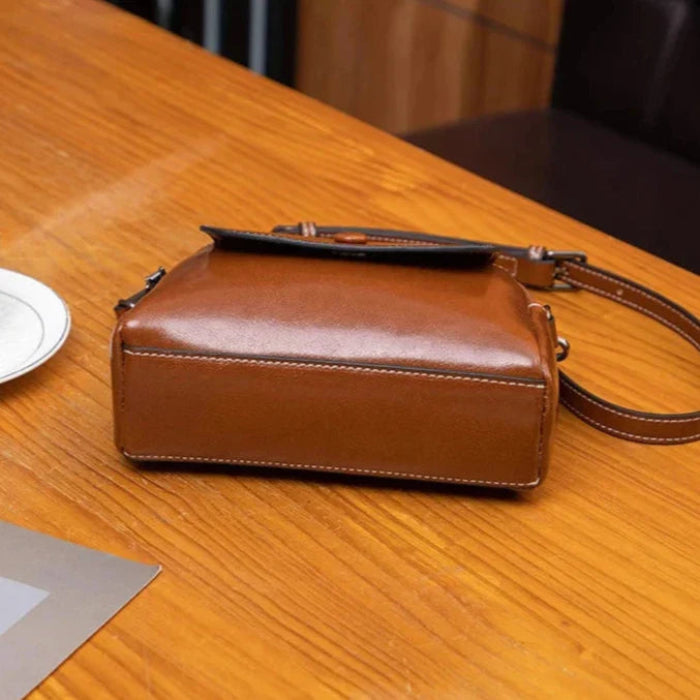 Emma | Women's Simple Leather Crossbody Sling Bag