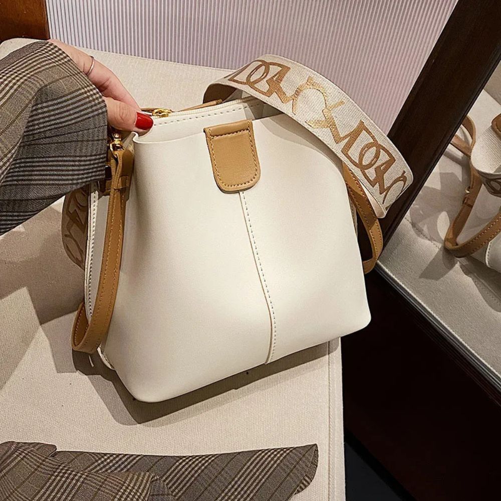 Isla | PU Leather Women's Crossbody Bucket Bag