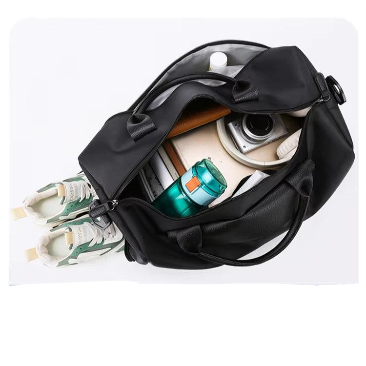 Lily | Women's Large Waterproof Travel Weekender Duffle Bag