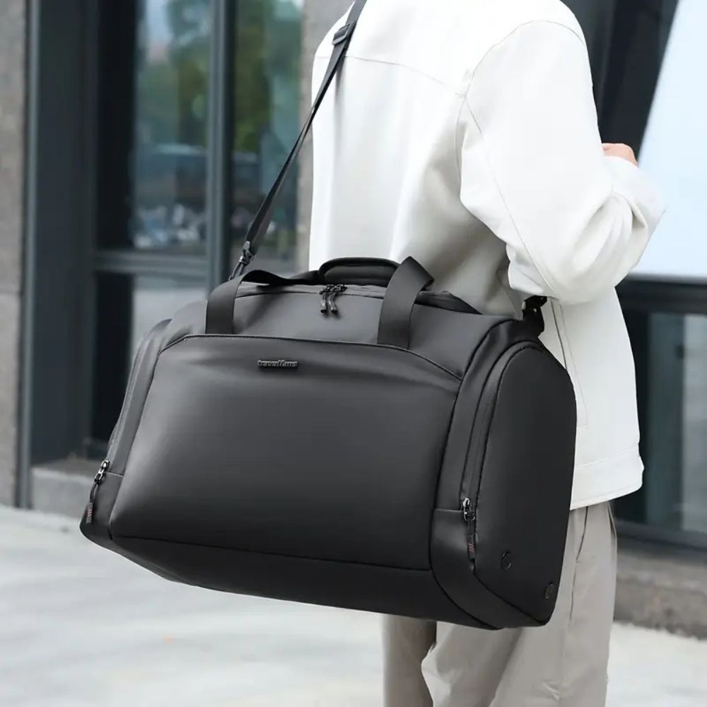 Giana | Women's Large Waterproof Gym Weekender Travel Duffle Bag