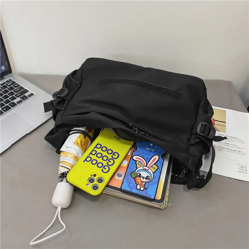 Alex | Men's Waterproof Nylon Crossbody Messenger Bag
