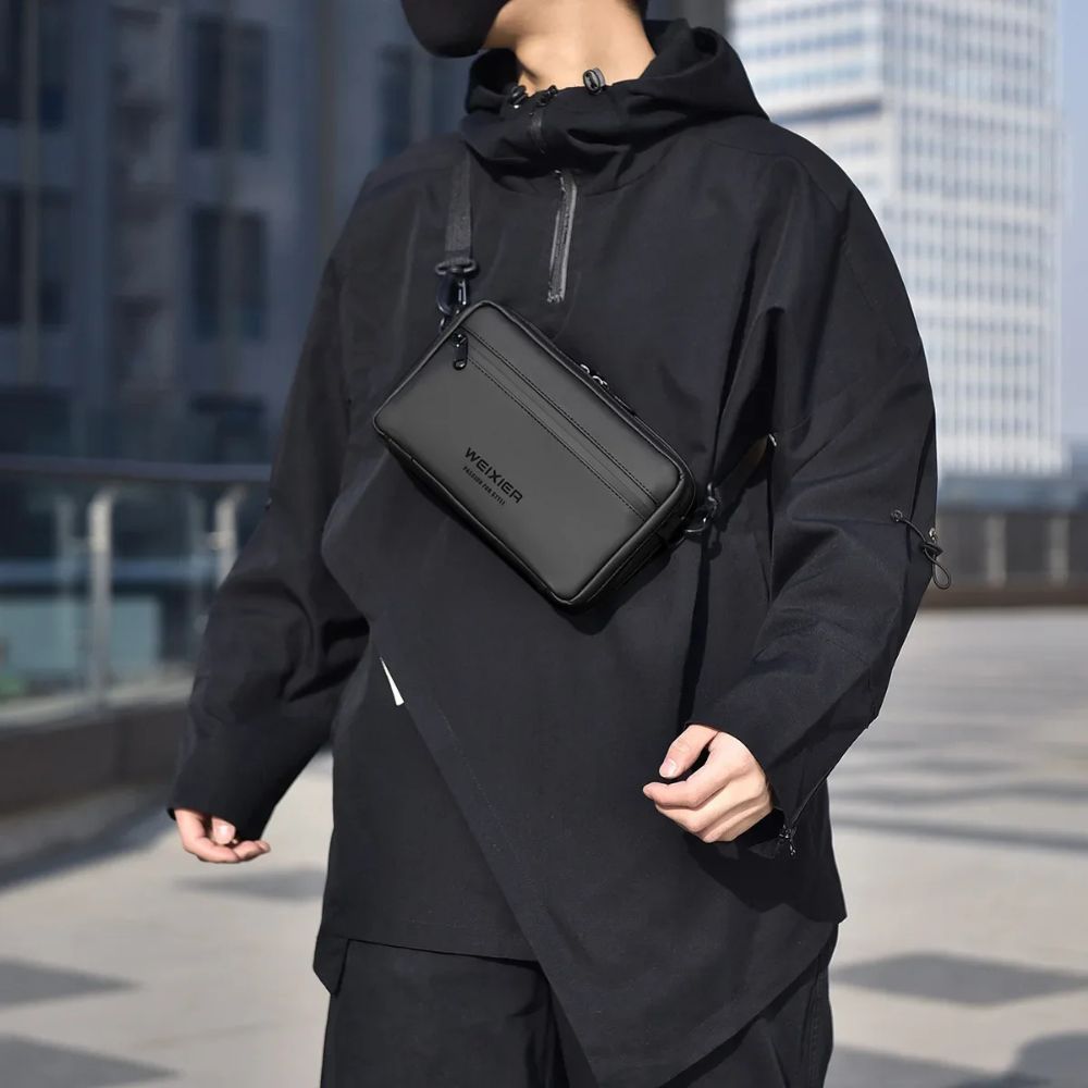 Brynn | Men's Sleek Oxford Travel Crossbody Handbag