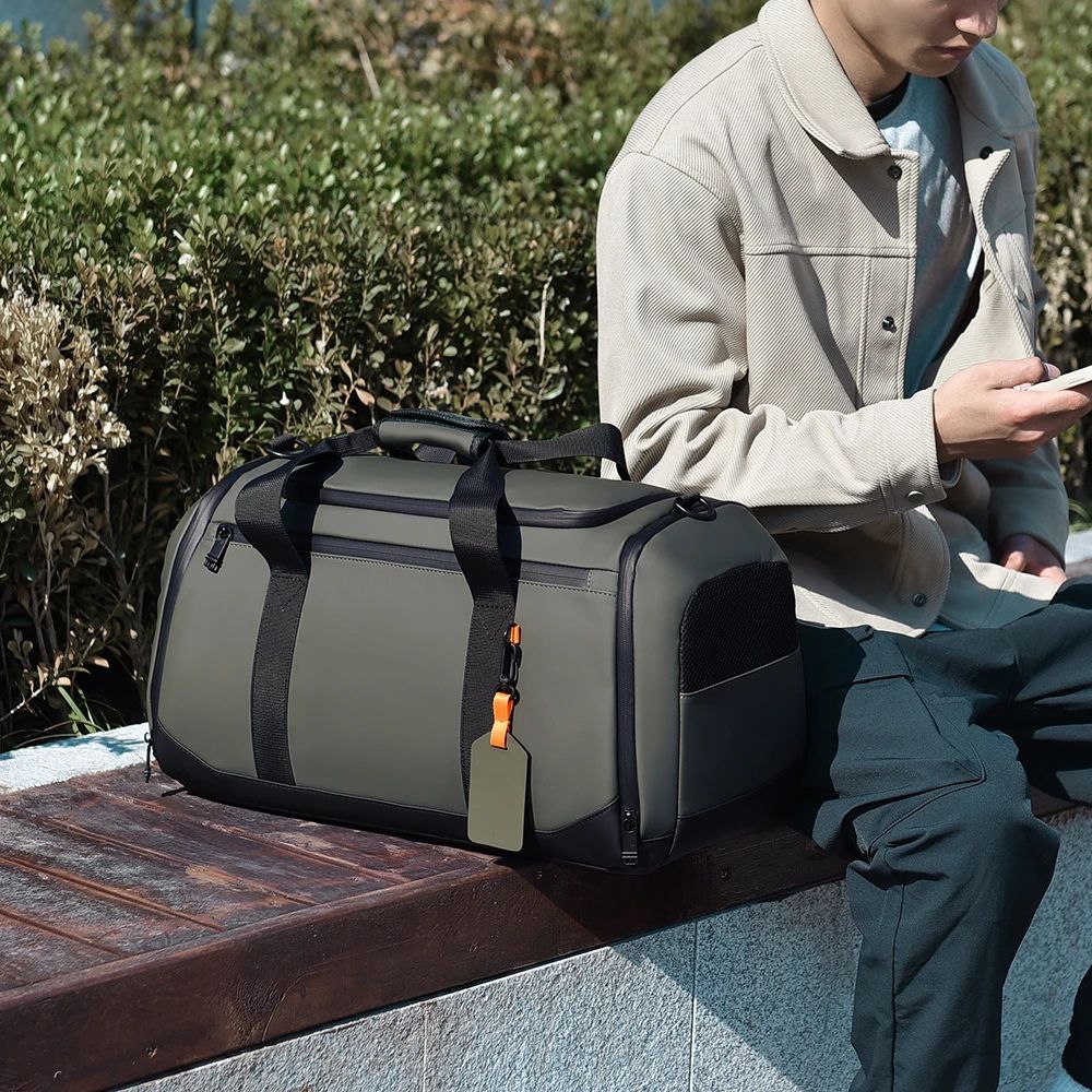 Blaire | Men's Large Capacity Waterproof Travel Garment Sports Gym Duffle Bag