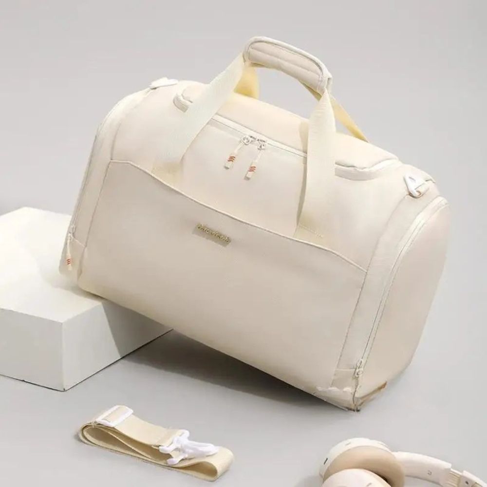 Giana | Women's Large Waterproof Gym Weekender Travel Duffle Bag