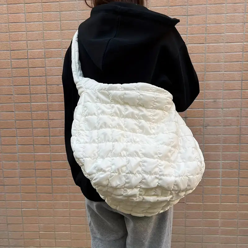 Ezra | Women's Large Capacity Quilted Crossbody Messenger Bag