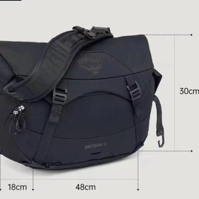 Men's Urban Crossbody Messenger Travel Bag with Hi-Vis Raincover