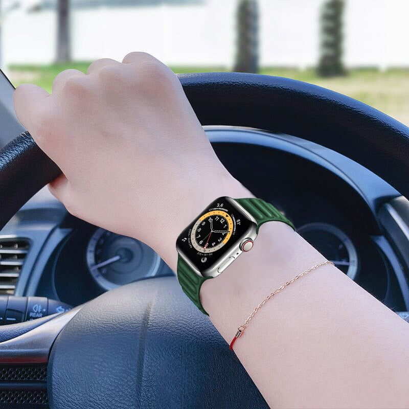 Leather Link strap For Apple watch band 44mm 40mm 38mm 42mm watchabnd original Magnetic Loop bracelet iWatch seires 4 3 5 6 SE