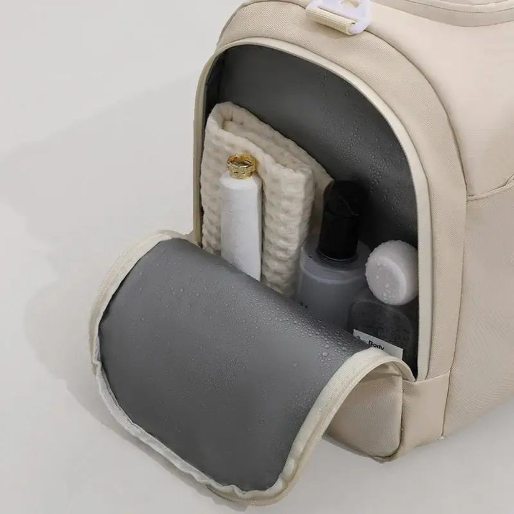 Giana | Women's Large Waterproof Gym Weekender Travel Duffle Bag