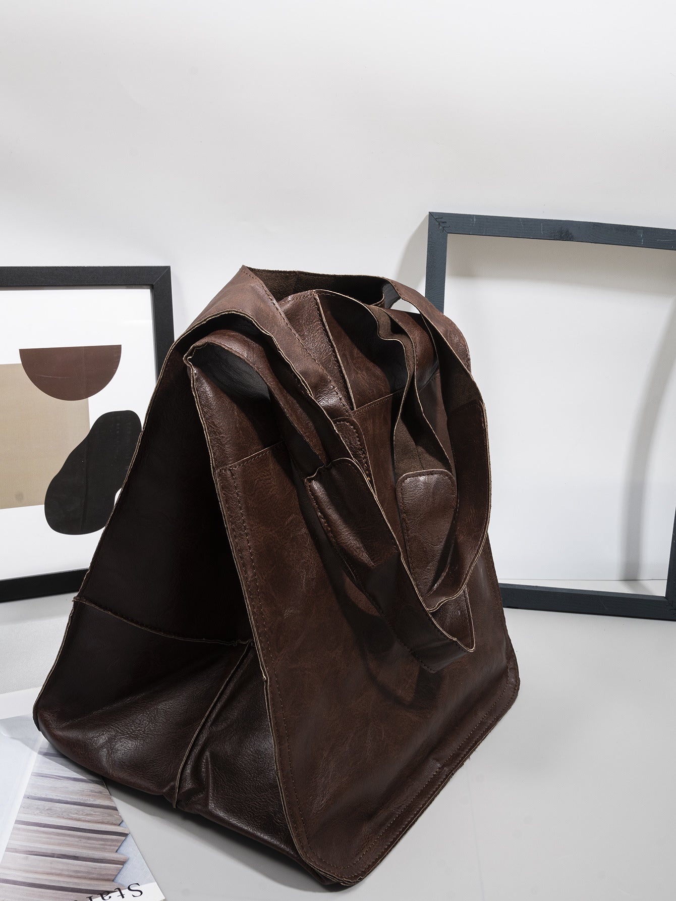 Women’s Oversized Retro Shoulder Bag Timeless Daily Essential