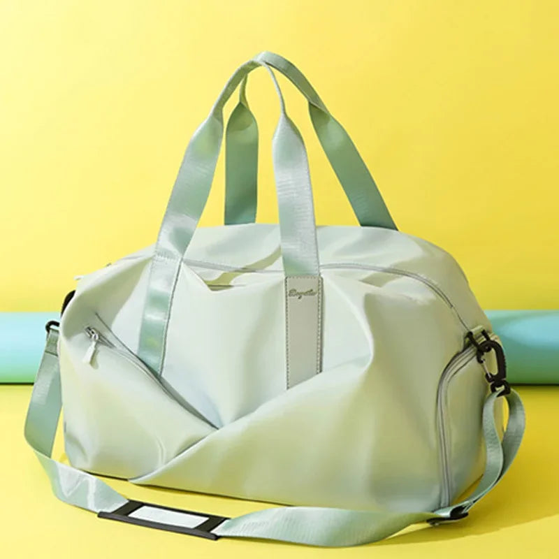 Lila | Women's Travel Sports Duffle Bag with Dry & Wet Separation