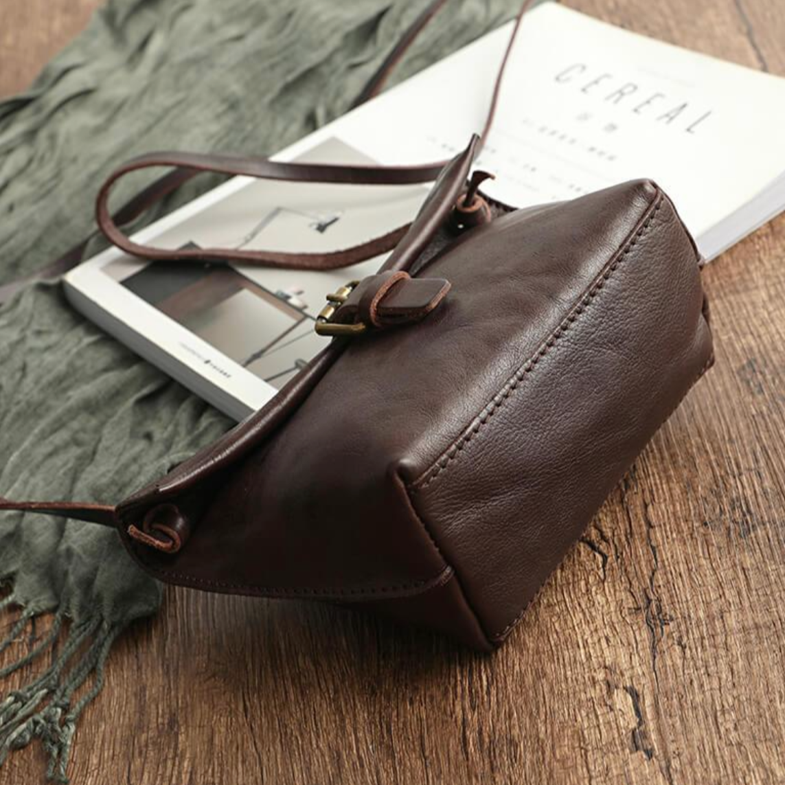 Claire | Women's Vintage Mini Crossbody Wallet Sling Bag