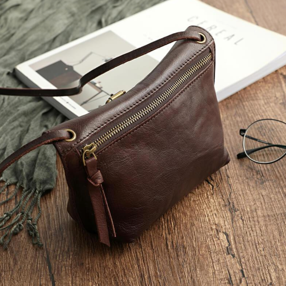 Claire | Women's Vintage Mini Crossbody Wallet Sling Bag