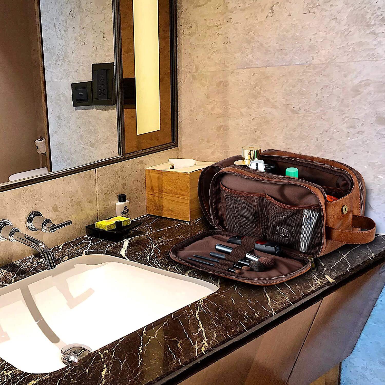 Jason | Men’s Leather Toiletries Bag