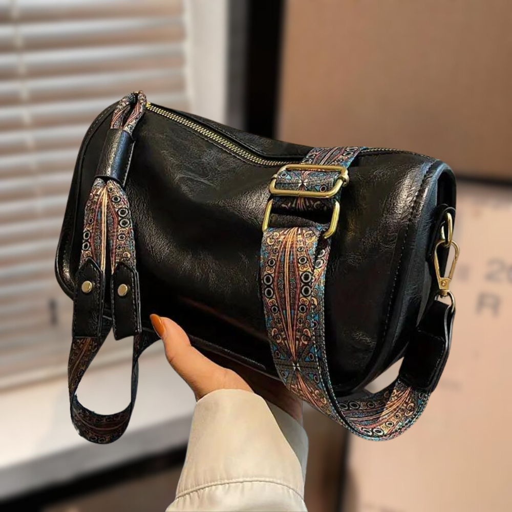 Women’s Shoulder Bag Sleek Practical Day-to-Night Design