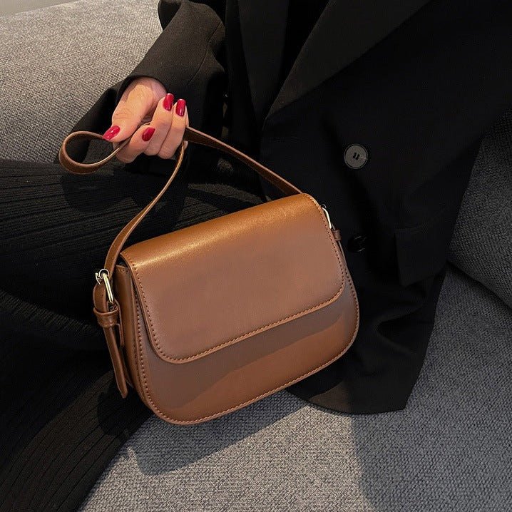 Women’s Crossbody Shoulder Bag Adjustable Strap Design