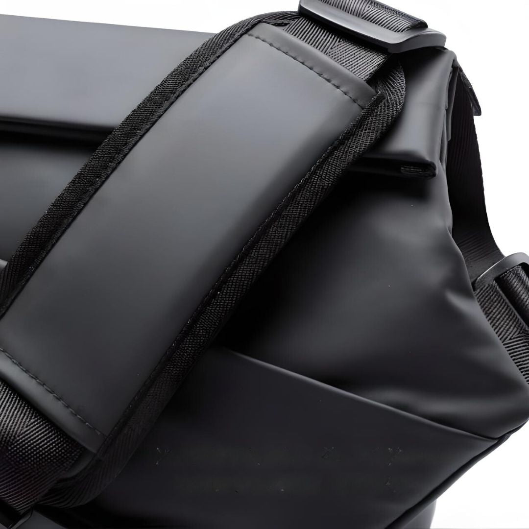 Jack | Anti-Theft Obsidian Sling Crossbody Bag