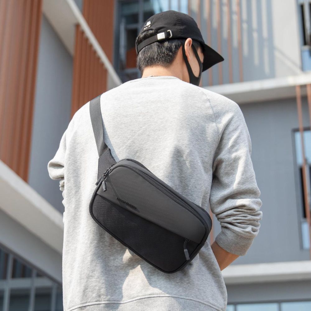 Alexis | Men's Waterproof Large Multi-Compartment Crossbody Bag
