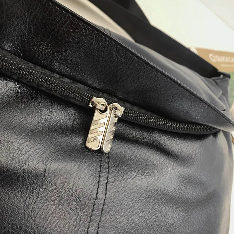 Mason | Men's Retro Leather Large Crossbody Chest Travel Bag