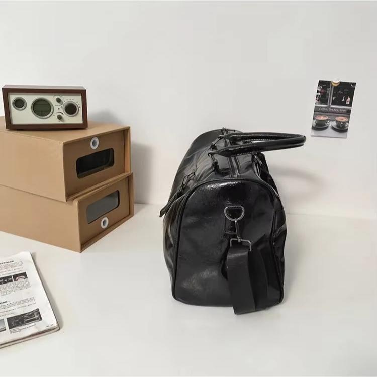 Jordan | Minimalist Leather Overnight Weekender Travel Duffle Bag