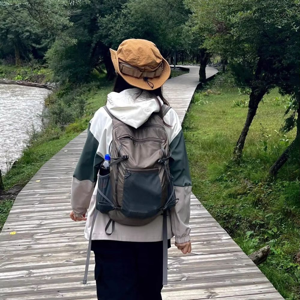 Women's Ultra-Light Foldable Travel Hiking Backpack