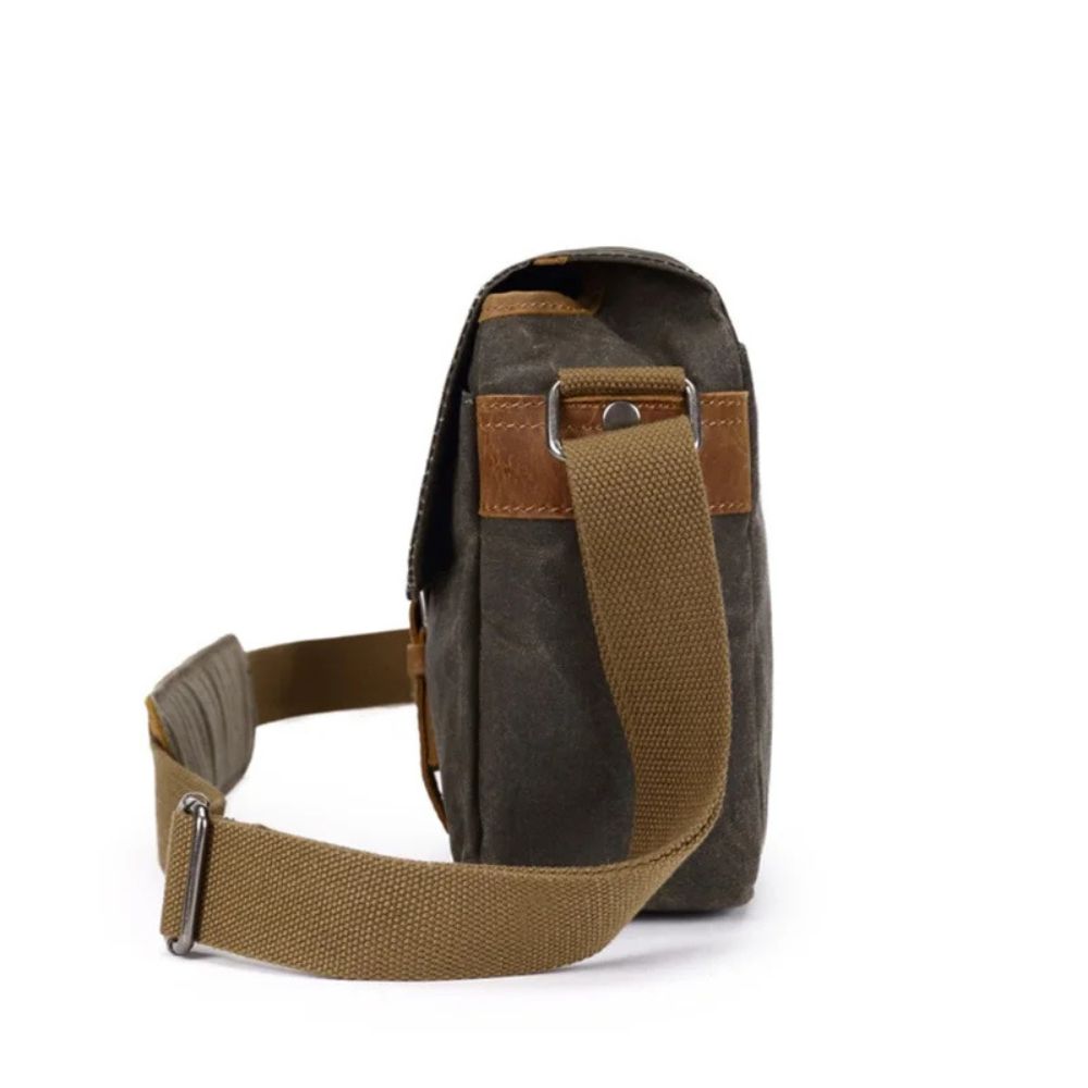 Noah | Men's Waxed Canvas Crossbody Camera Messenger Bag