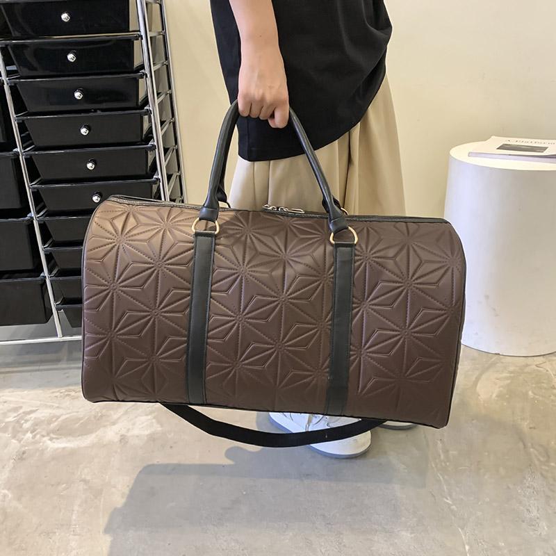 Large Capacity Leather Duffle Bag