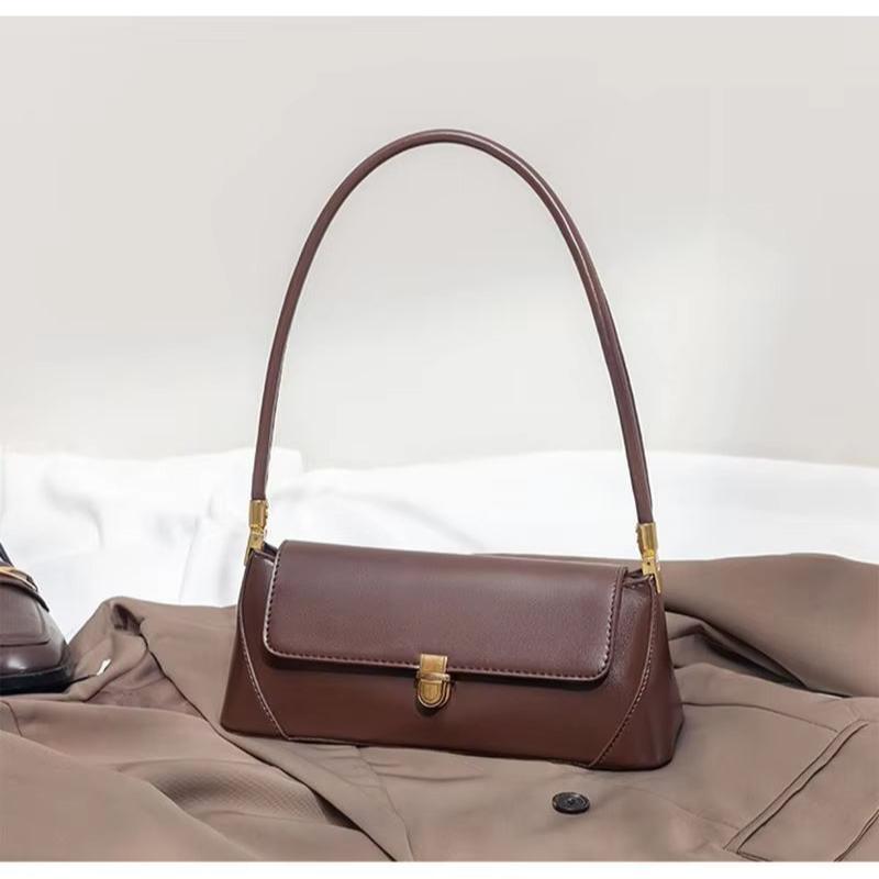 Scarlett | Women's Vintage-Inspired Faux Leather Messenger Handbag