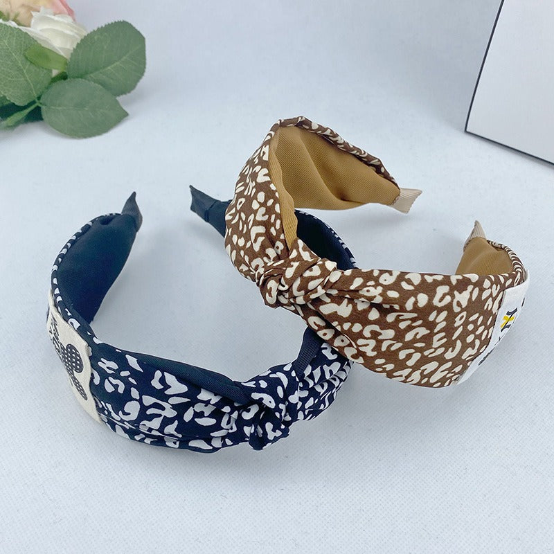 Korean Autumn And Winter Leopard Pattern Plush Hair Band With Wide Edge Knot And Simple Temperament Cross Hair Band