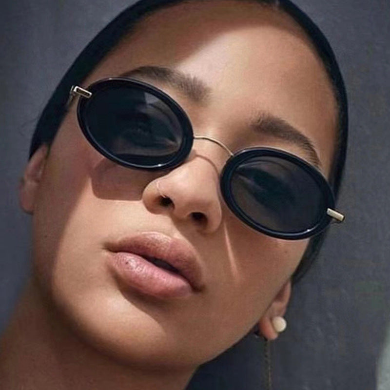 Small frame oval retro Instagram influencer same style sunglasses high-end fashion show sunglasses personality