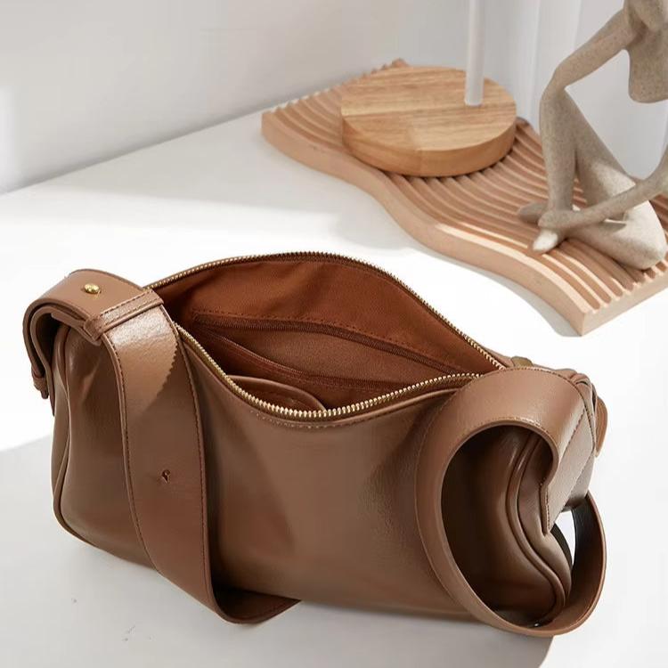 Women's Trendy Flap Crossbody Messenger Travel Bag
