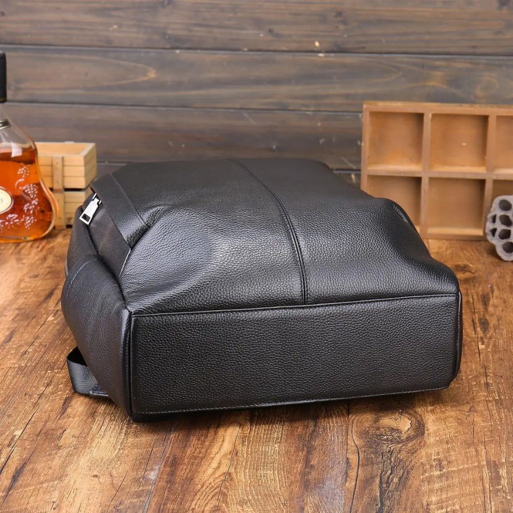 Men's Genuine Leather Large Travel Backpack