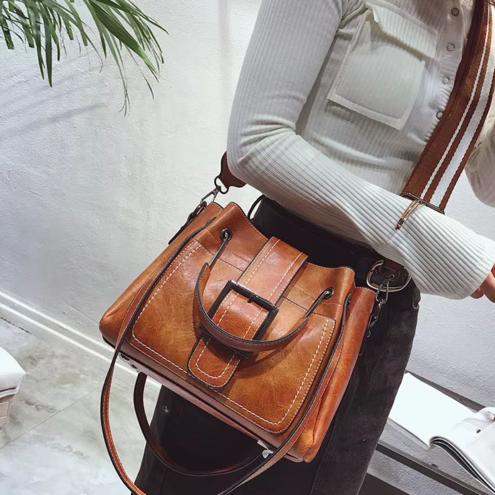Amira | Women's Korean Vintage-Style Leather Crossbody Handbag