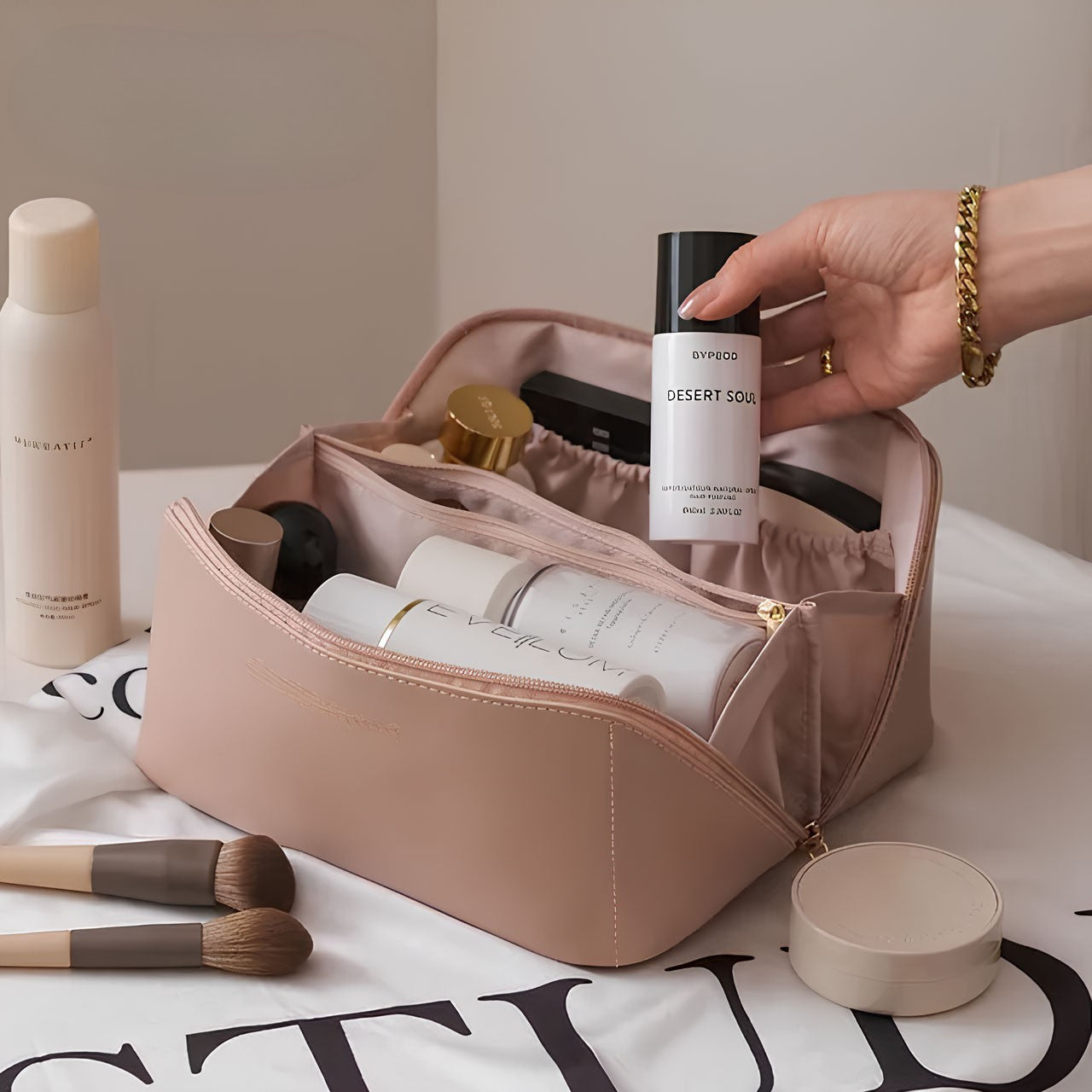 Womens Chic Cosmetic Travel Bag