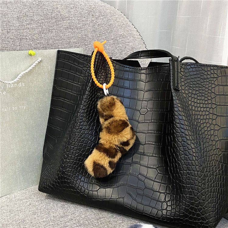 Leopard Print Twist Kink Girl Fashion Creative Bag Pendant Car Key Chain School Bag Cute Plush Mobile Phone Case Accessories