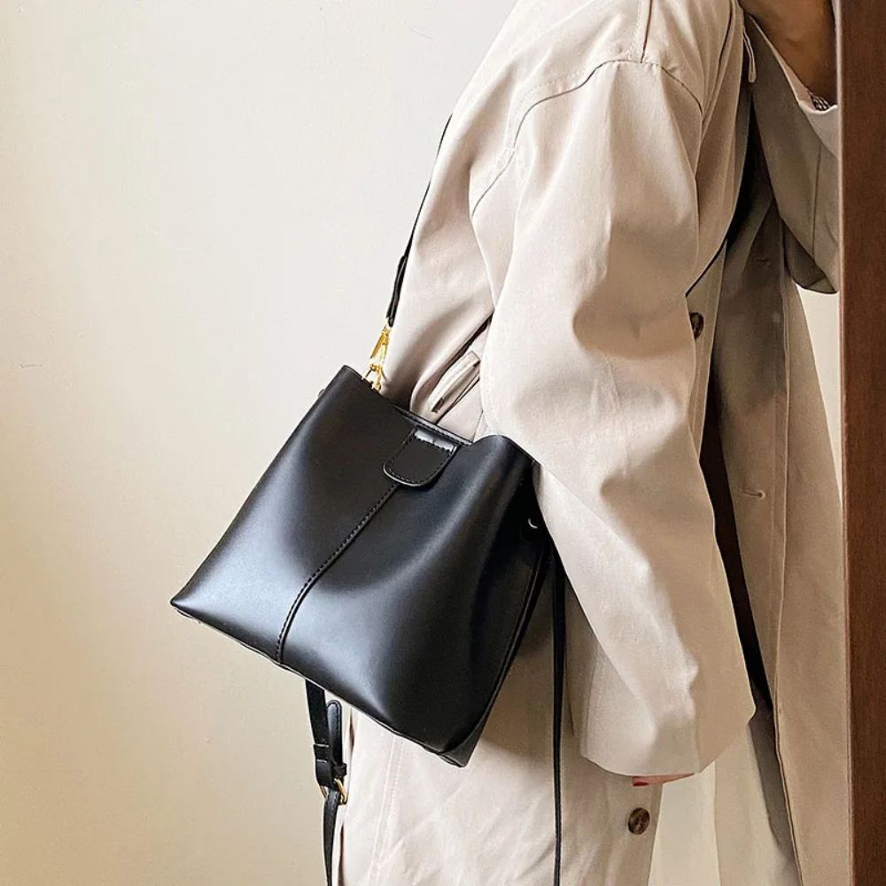 Isla | PU Leather Women's Crossbody Bucket Bag