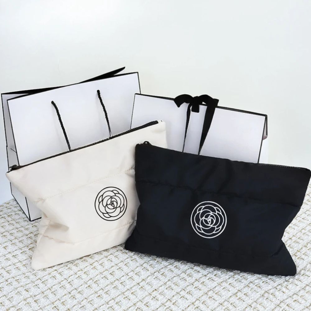 Andrea | Women's Classic Hand-held Cosmetic Makeup Bag
