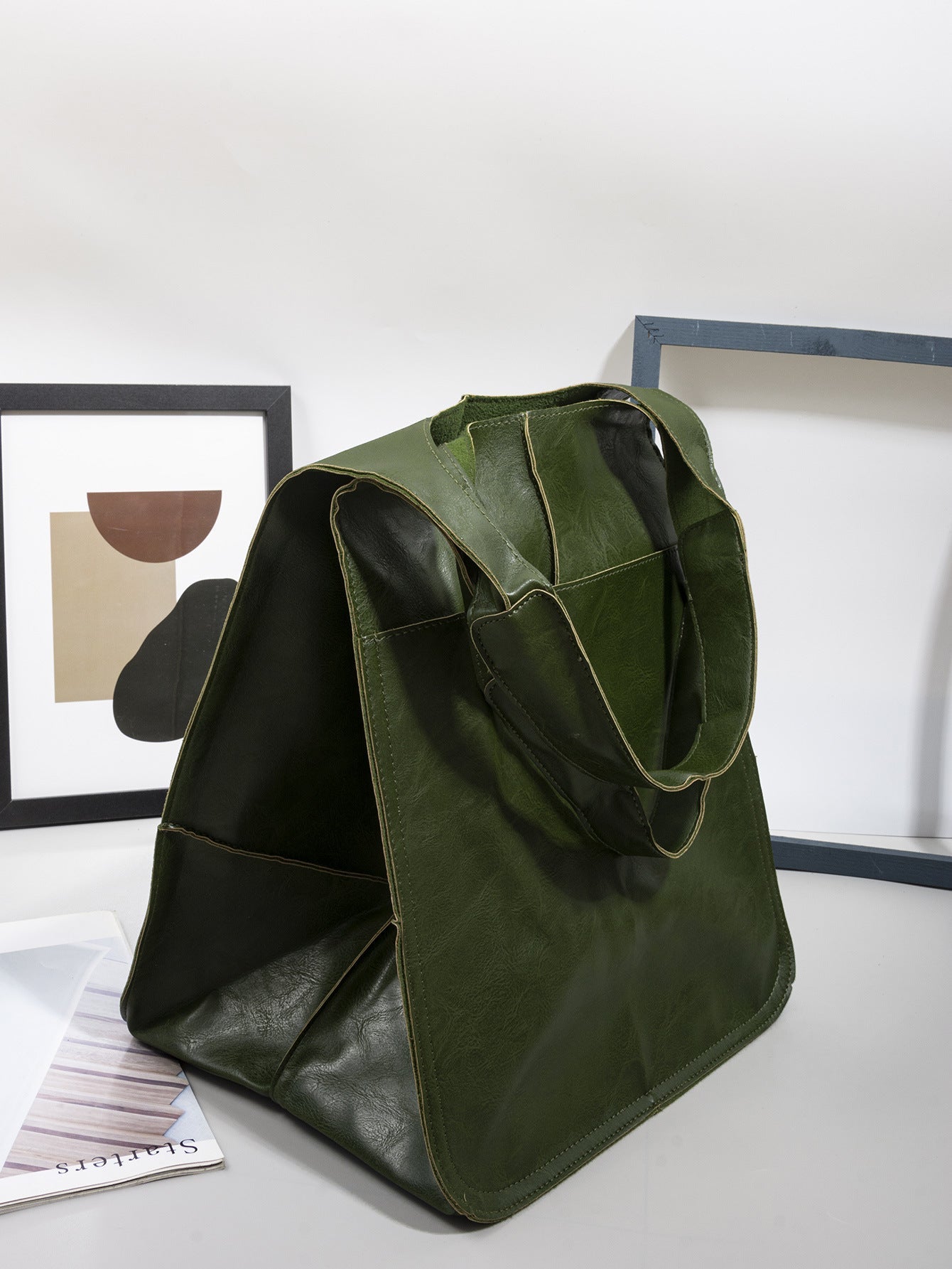 Women’s Oversized Retro Shoulder Bag Timeless Daily Essential