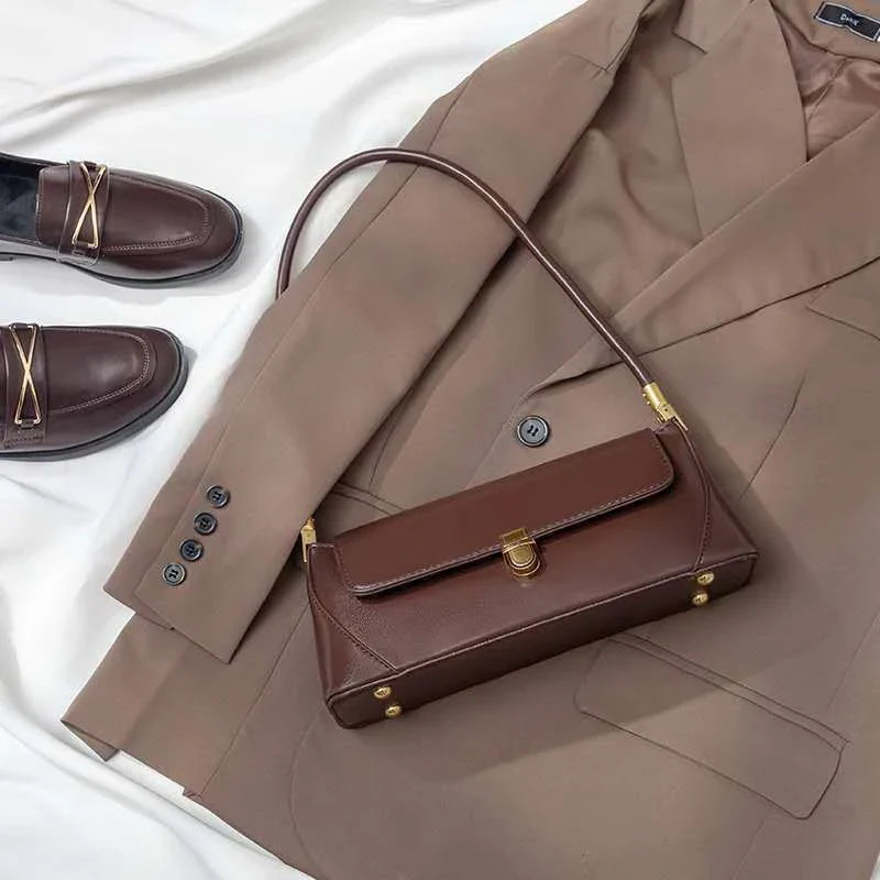 Scarlett | Women's Vintage-Inspired Faux Leather Messenger Handbag