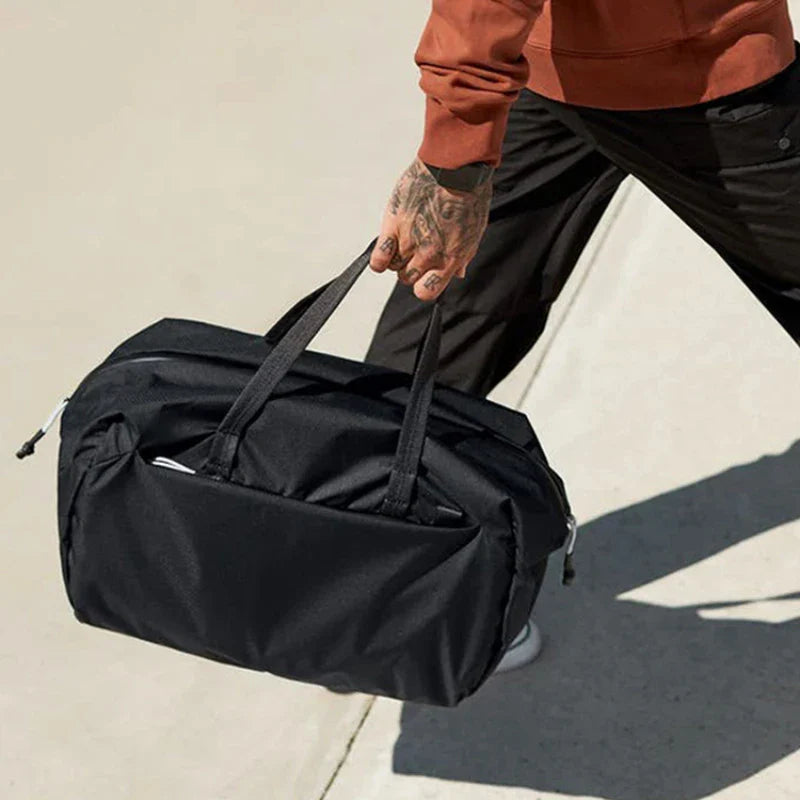 Vince | Lightweight Technical Travel Sports Duffle Bag