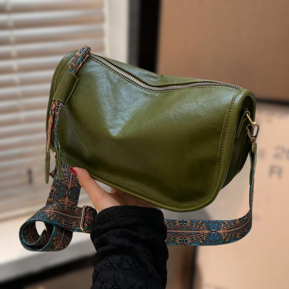 Women’s Shoulder Bag Sleek Practical Day-to-Night Design