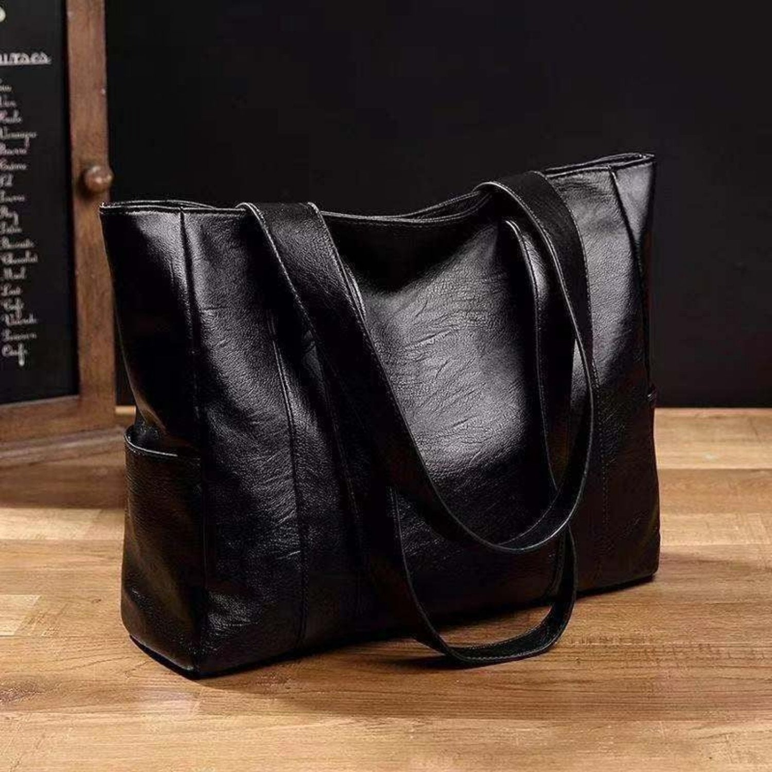 Women’s Retro Shoulder Bag Versatile Daily Accessory