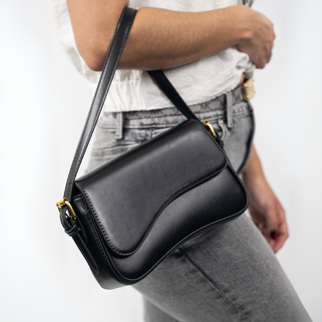 Women’s Curved Flap Bag with Adjustable Shoulder Strap