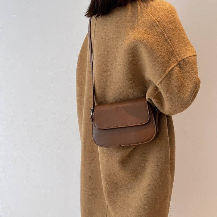 Women’s Crossbody Shoulder Bag Adjustable Strap Design