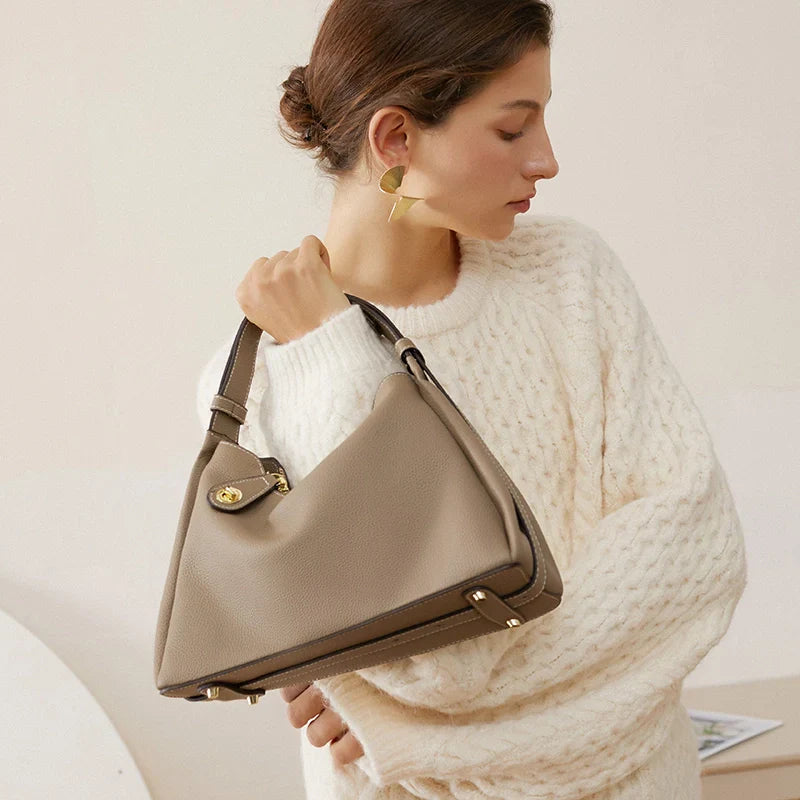 Women's Versatile Pebbled Leather Crossbody