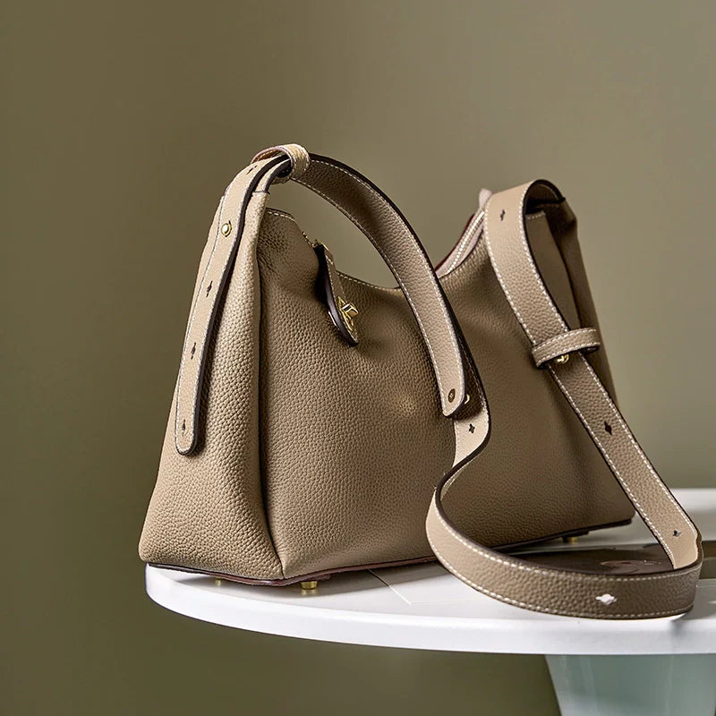 Women's Versatile Pebbled Leather Crossbody